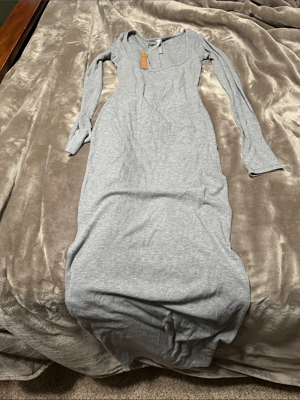 SKIMS Gray Long-Sleeve Ribbed Scoop-Neck Dress